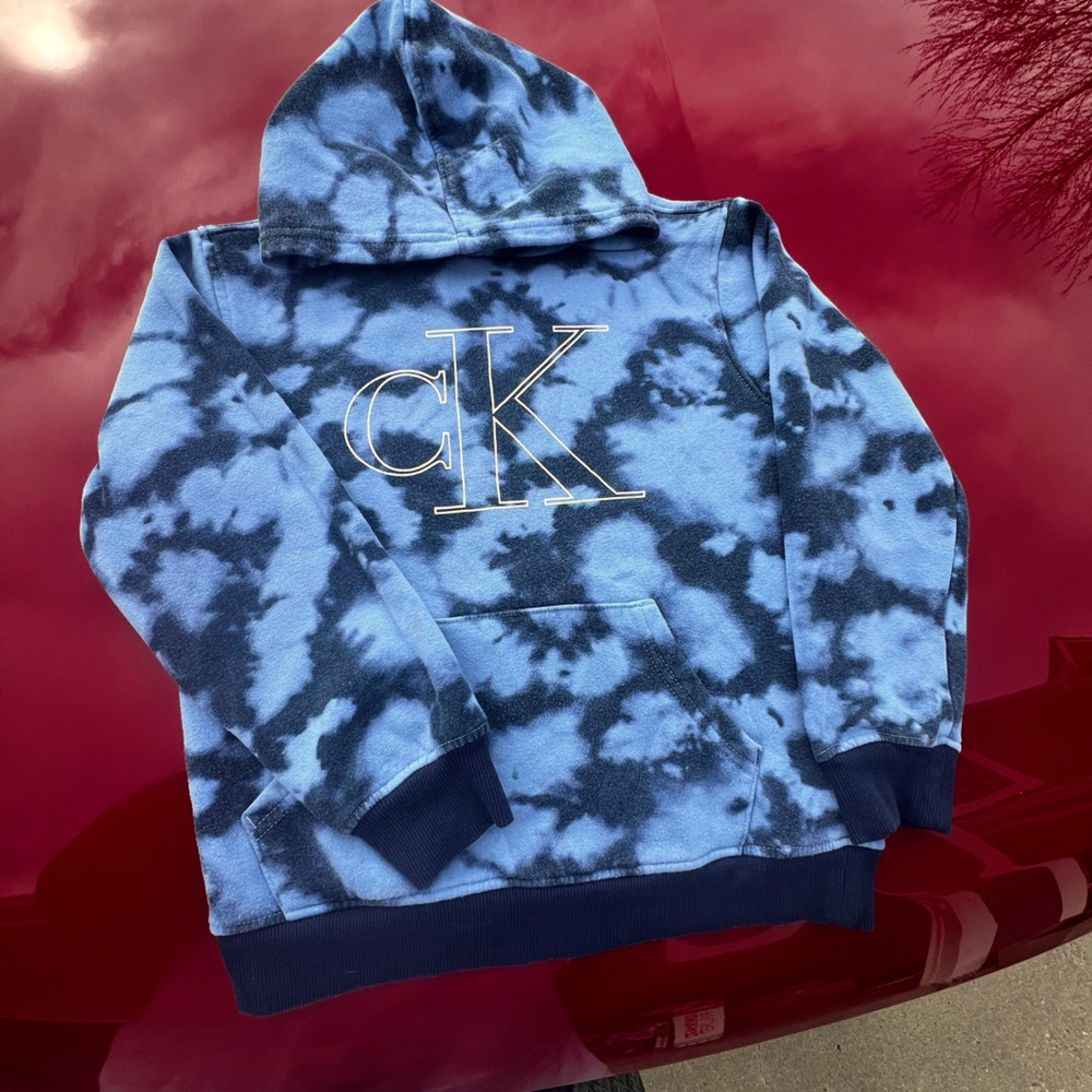 Youth Calvin Klein hoodie, size 8